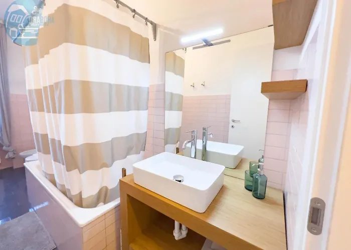 Апартаменти Cappello 9 Tirabora Short Rent Трієст