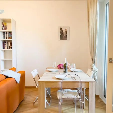 Cappello 9 Tirabora Short Rent * Trieste