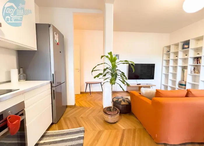 Cappello 9 Tirabora Short Rent *